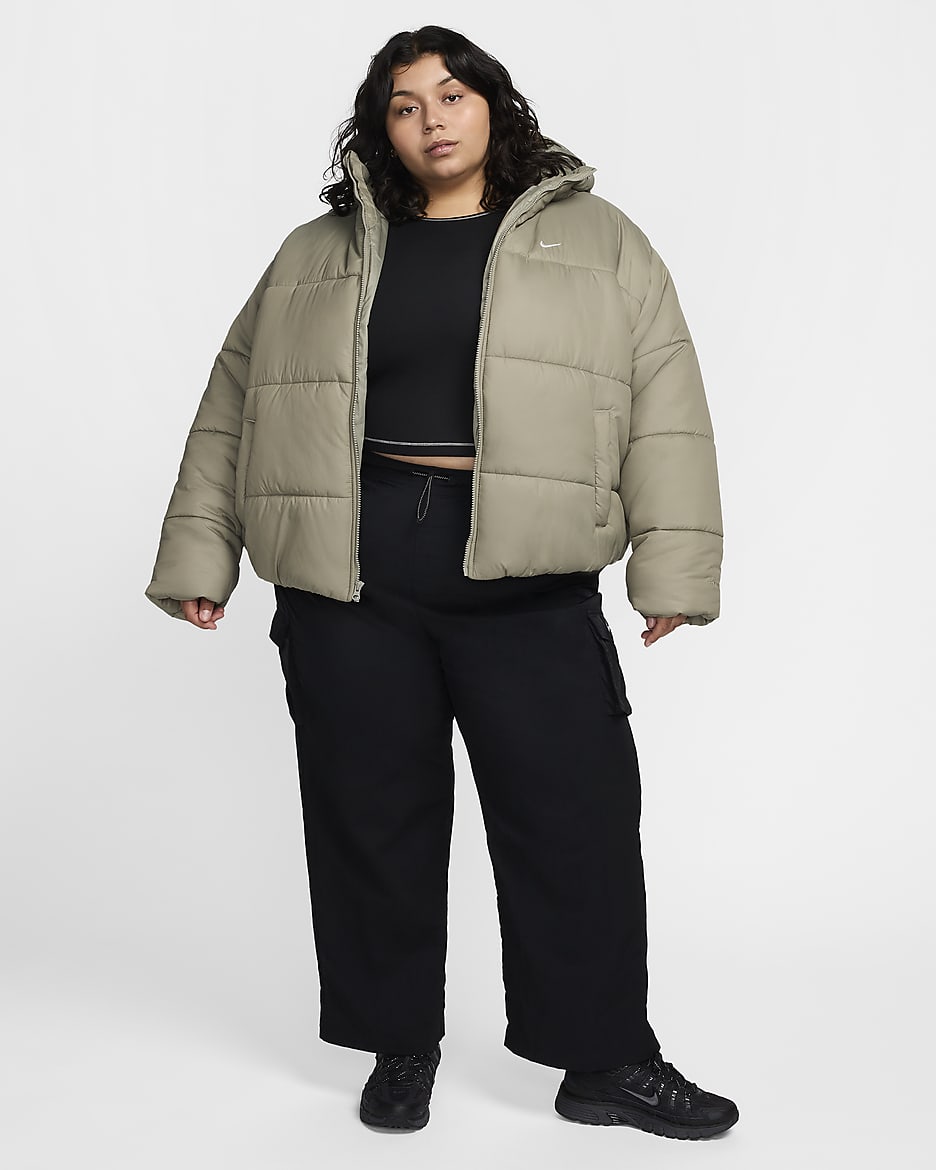 Nike Sportswear Classic Puffer Women's Therma-FIT Loose Hooded Jacket (Plus  Size)